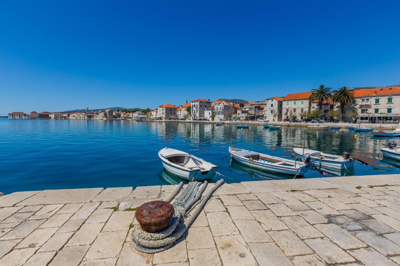 Seafront Apartments Karlo Kastela Ngoại thất bức ảnh