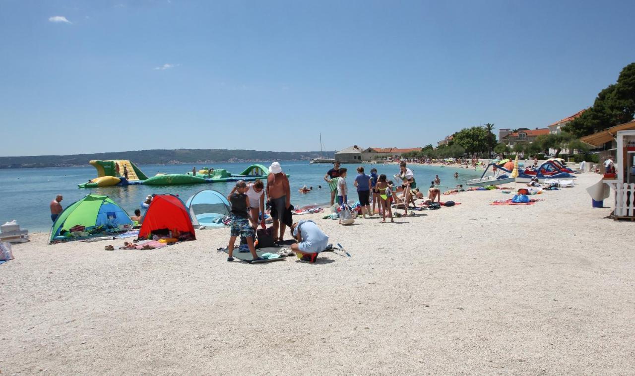 Seafront Apartments Karlo Kastela Ngoại thất bức ảnh