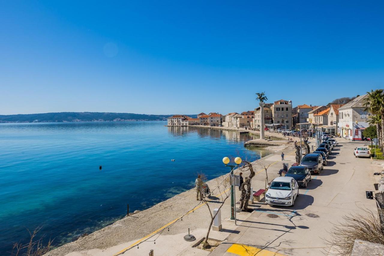 Seafront Apartments Karlo Kastela Ngoại thất bức ảnh