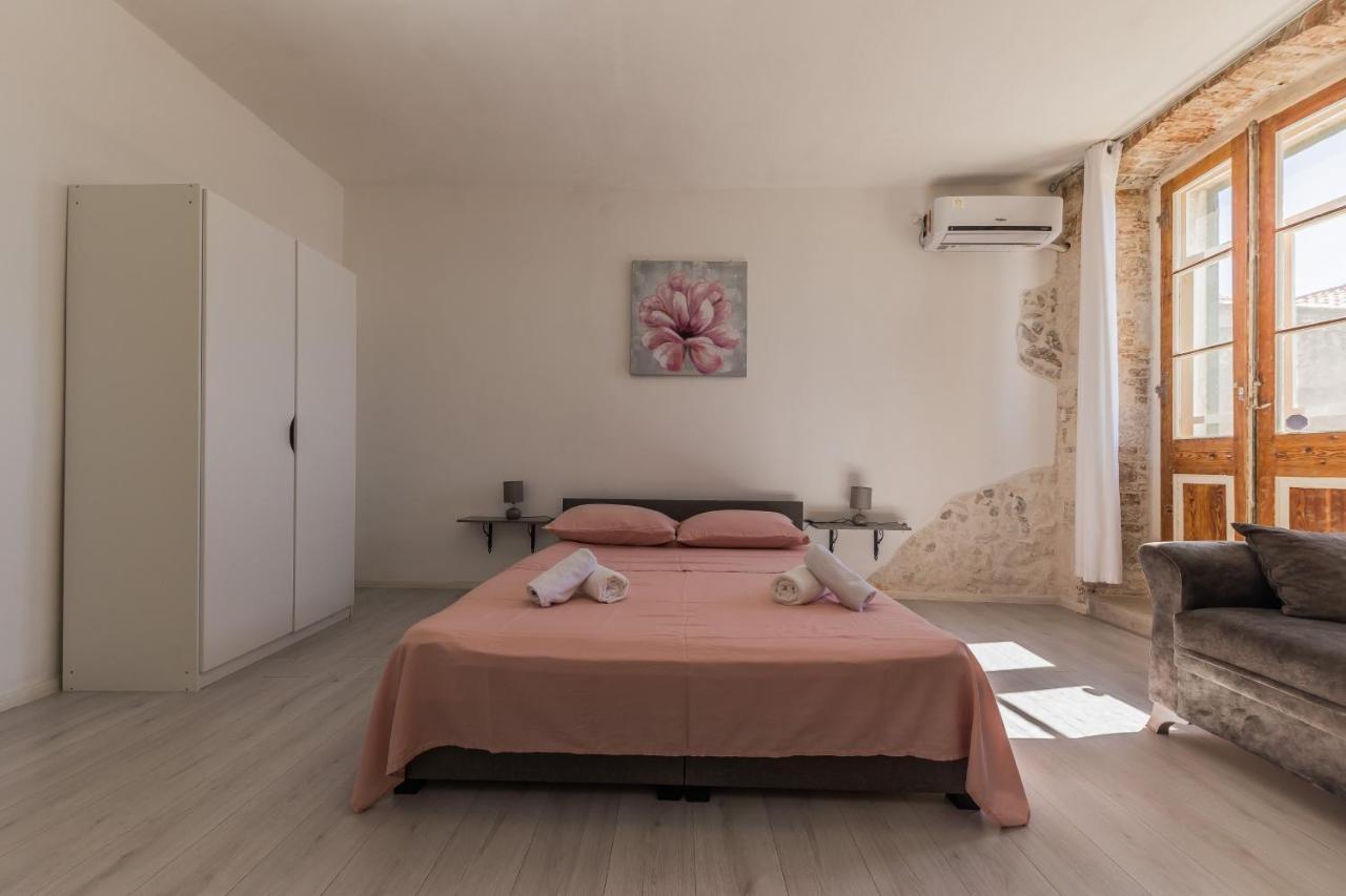 Seafront Apartments Karlo Kastela Ngoại thất bức ảnh